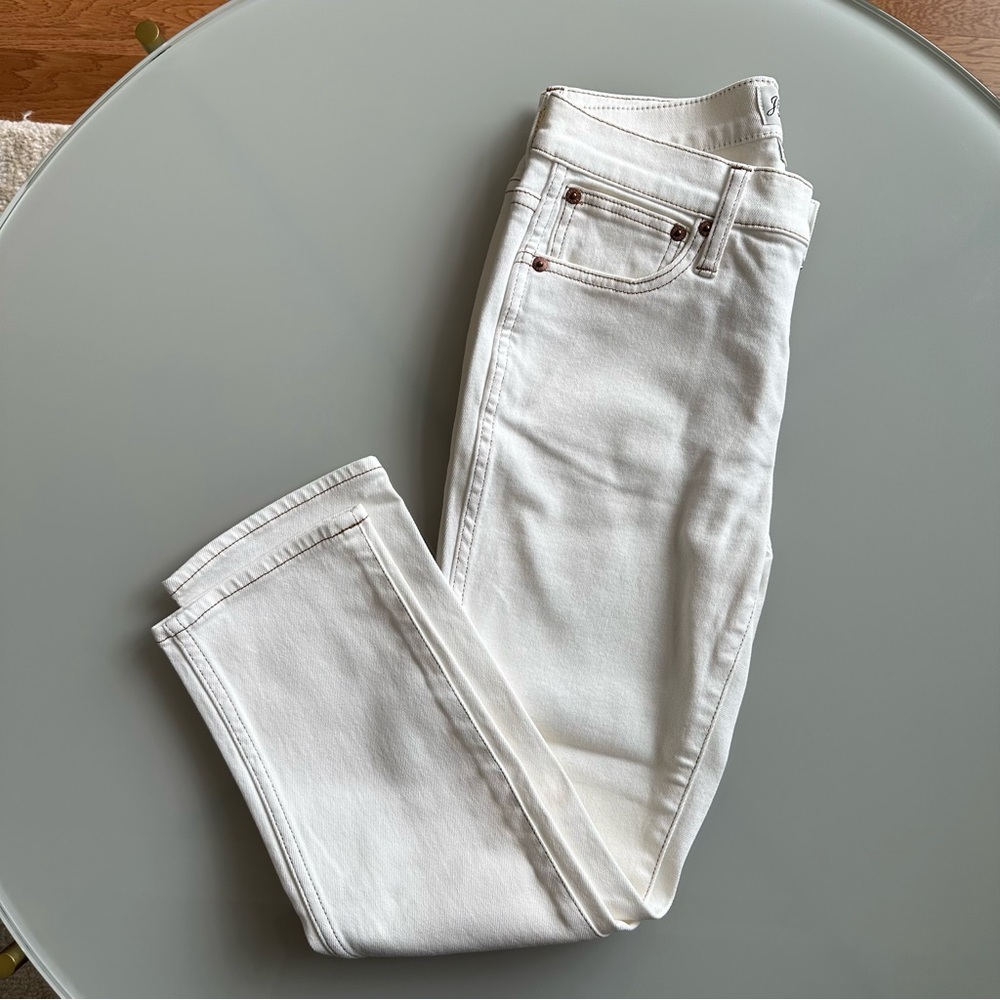 J.Crew 9” Vintage Straight Jean in White with Gold Stiching